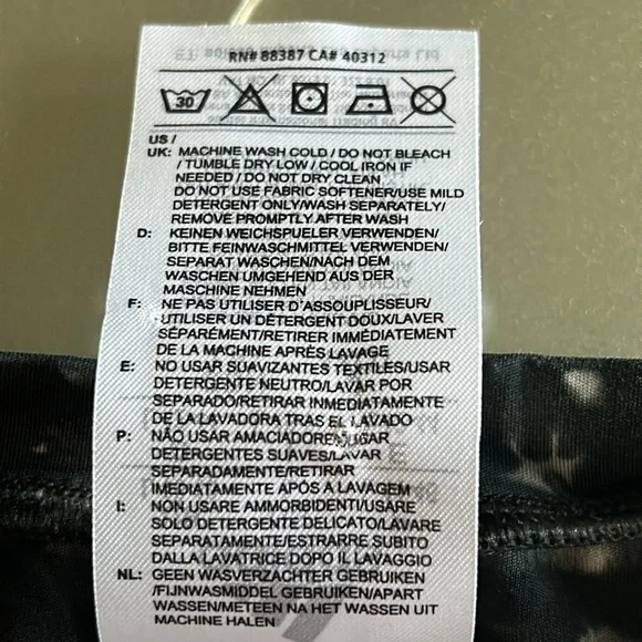 ADIDAS Parley Tie Dye Racerback Tank Top, size Large - Picture 12 of 16